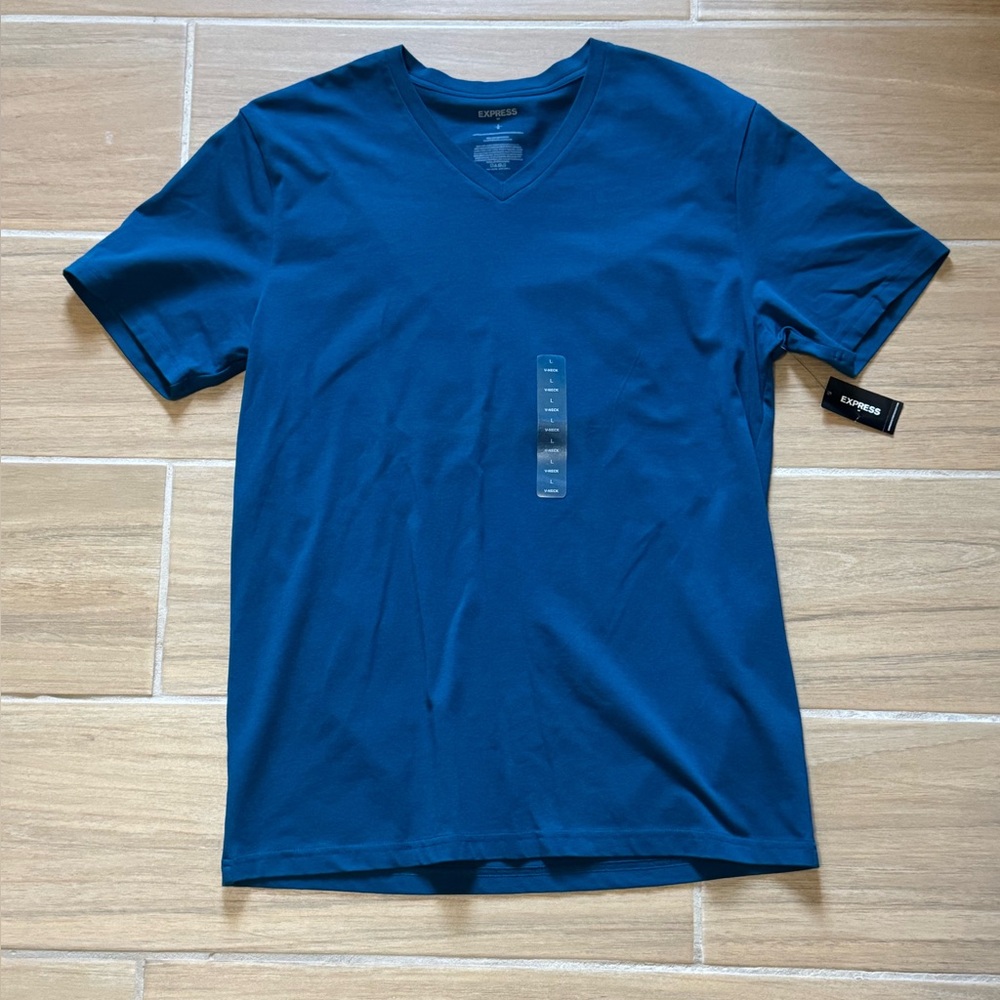 Express Men's Blue V-Neck Shirt